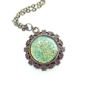 Green glitter pendant necklace